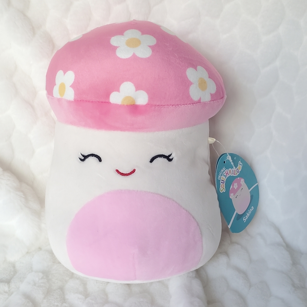 BNWT Sakina the Mushroom Squishmallows Easter 8 inch